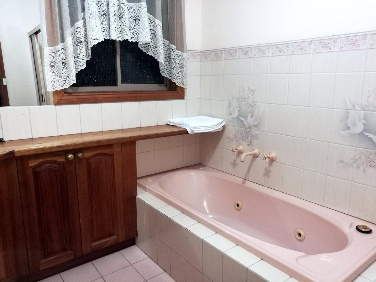 Castle Stay At Lakes Entrance Extérieur photo